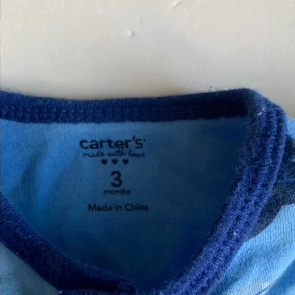Set of 4 Carters 3M Dinosaur, Alligator, & Shark Bodysuit
